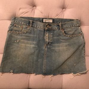 2 FOR $10 - Old Navy Destructed Denim Skirt